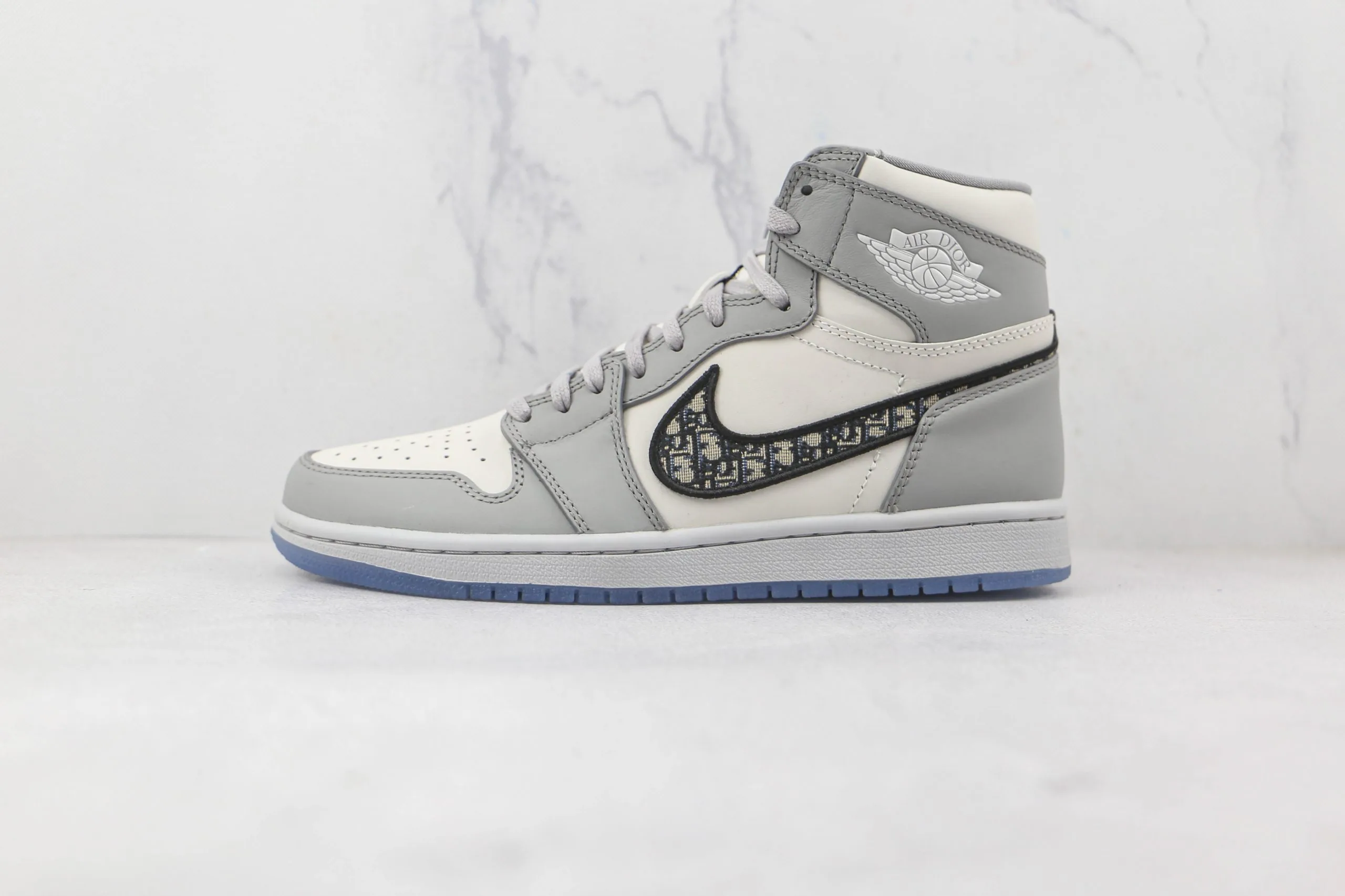 Air Jordan 1 Dior High